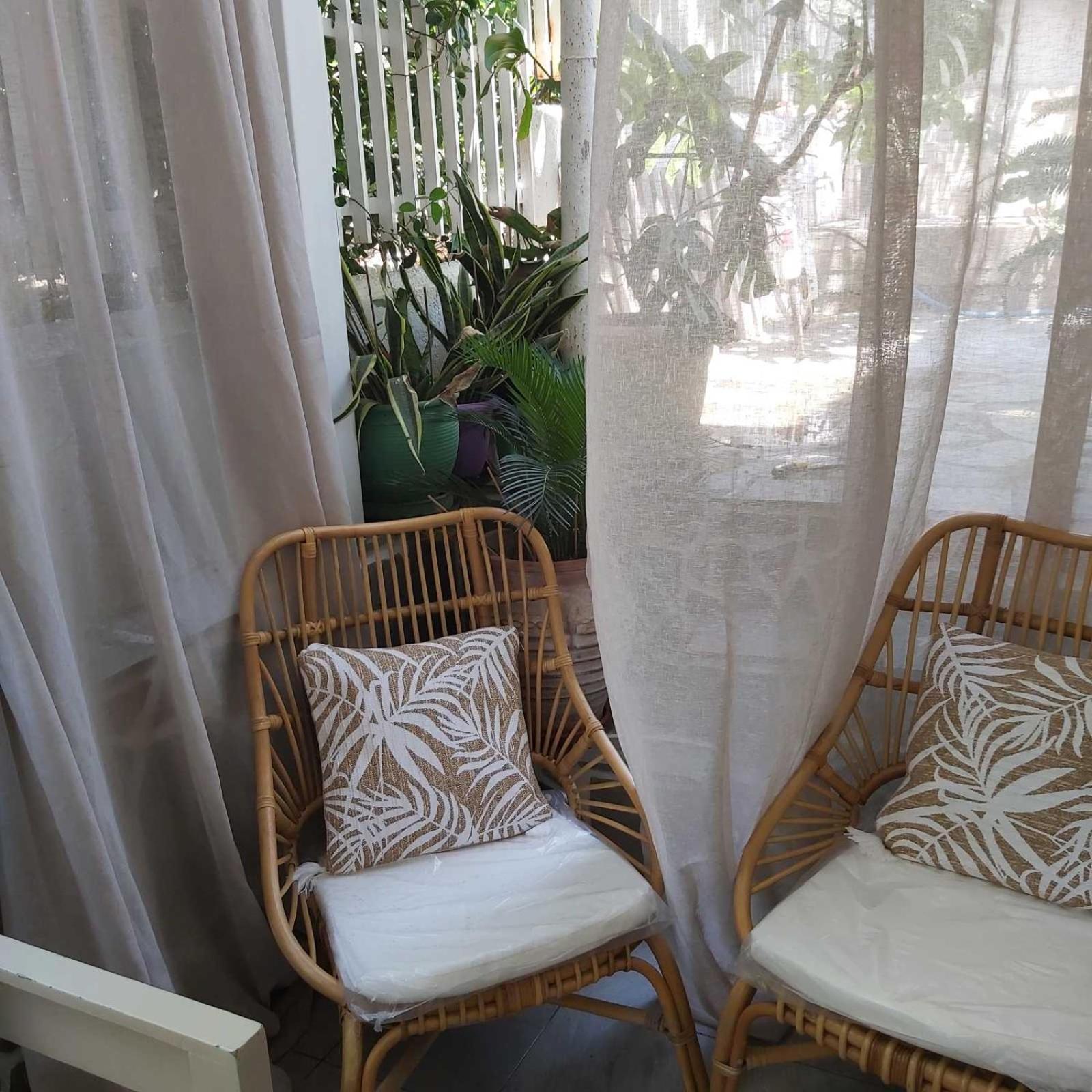 Eytyhias Yard Apartments In Poros Poros Town Eksteriør bilde